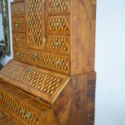 ????????????????????????????????????